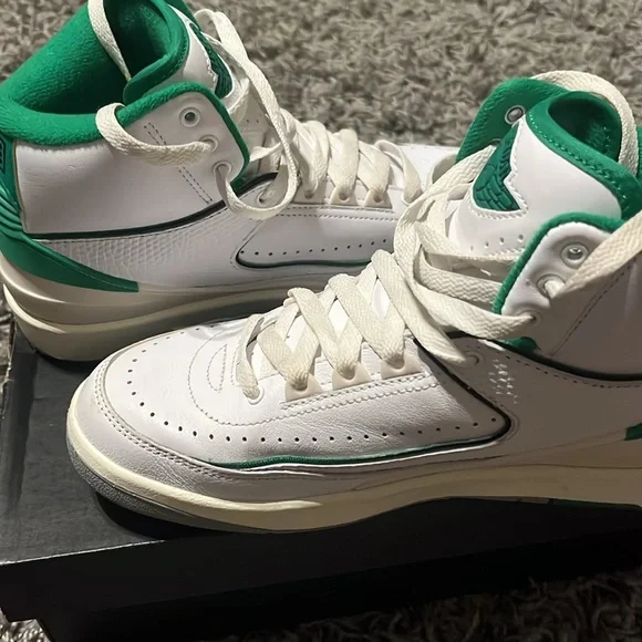 Air Jordan 2 Retro GS ‘Lucky Green’ - Picture 6 of 7